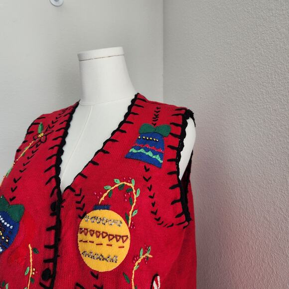 Vintage 90s Red Knit Christmas Vest Santa Reindeer Ornaments Embroidery XL - Picture 3 of 8